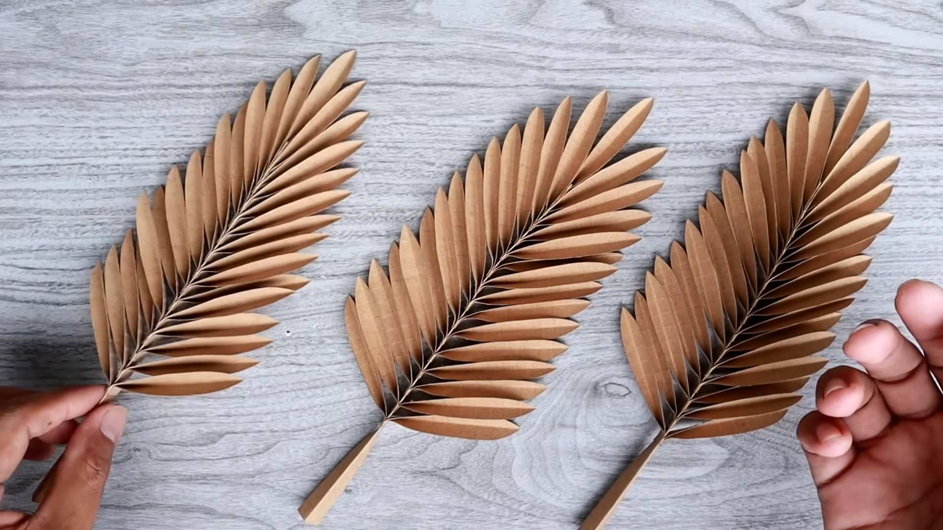 Karton Blätter DIY Deko